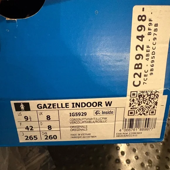 Adidas Gazelle Forest Green and Pink Sneakers - Picture 5 of 5